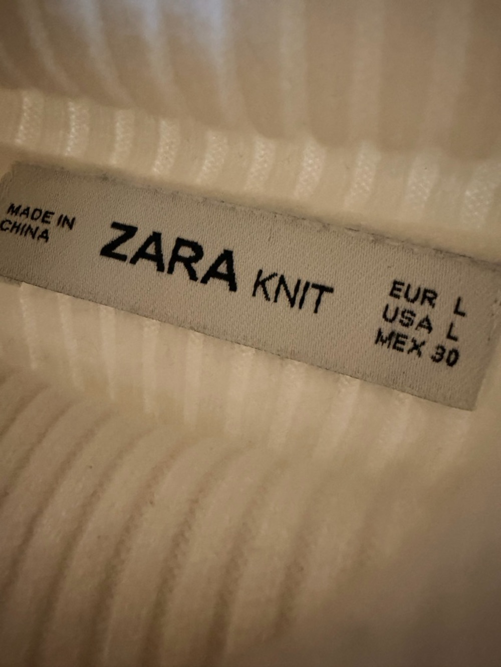 Zara Cream Ribbed Knit Top - Picture 2 of 2